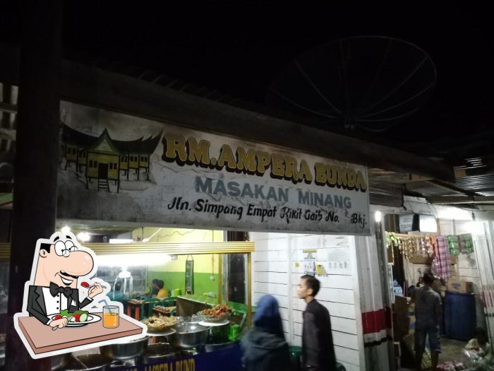 Rumah Makan Ampera Minang: Rasa Padang yang Menghantarkan Kenangan di Cilacap
